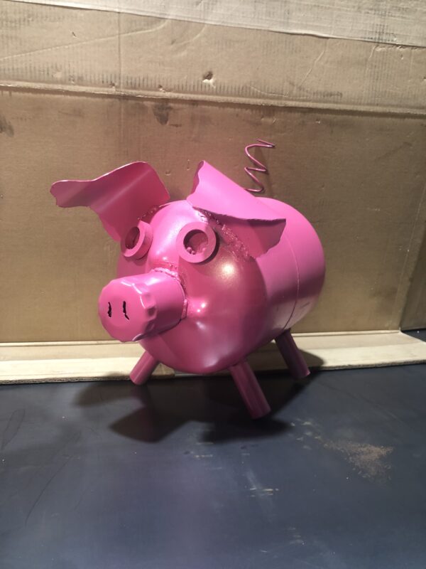 Upcycled Tank Pig